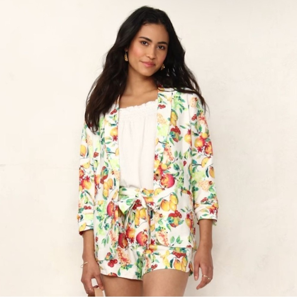 LC Lauren Conrad Floral & Fruit Blazer